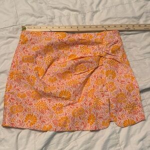 Zara Mini Skirt Womens Orange Floral Print Slit Pleated Front Casual Zip Large